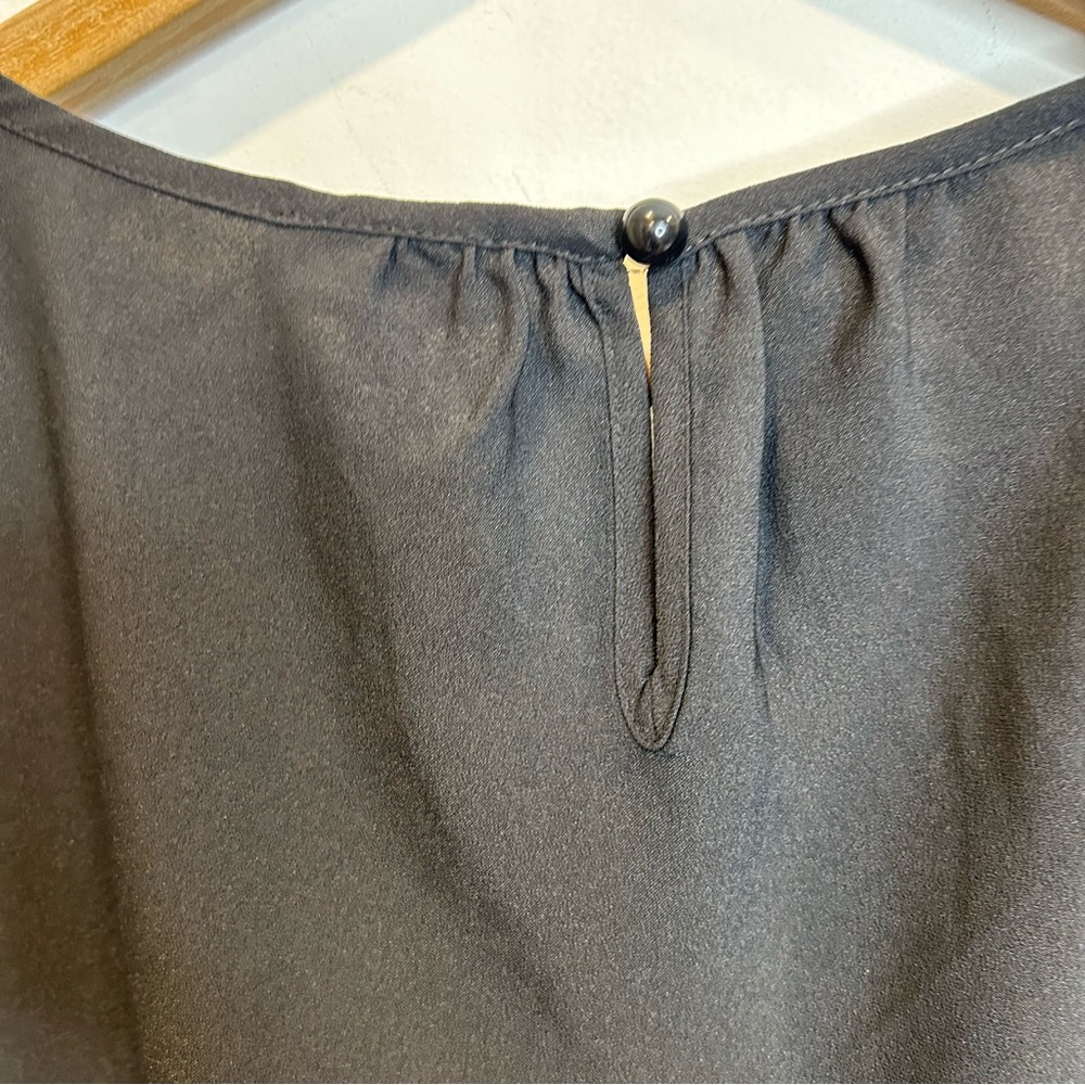 Laura Cutout Detail Blouse Black - Picture 9 of 12